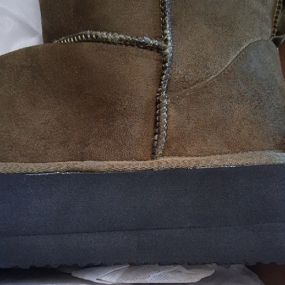 Cape Robbin Olive Ankle Booties - Picture 6 of 6